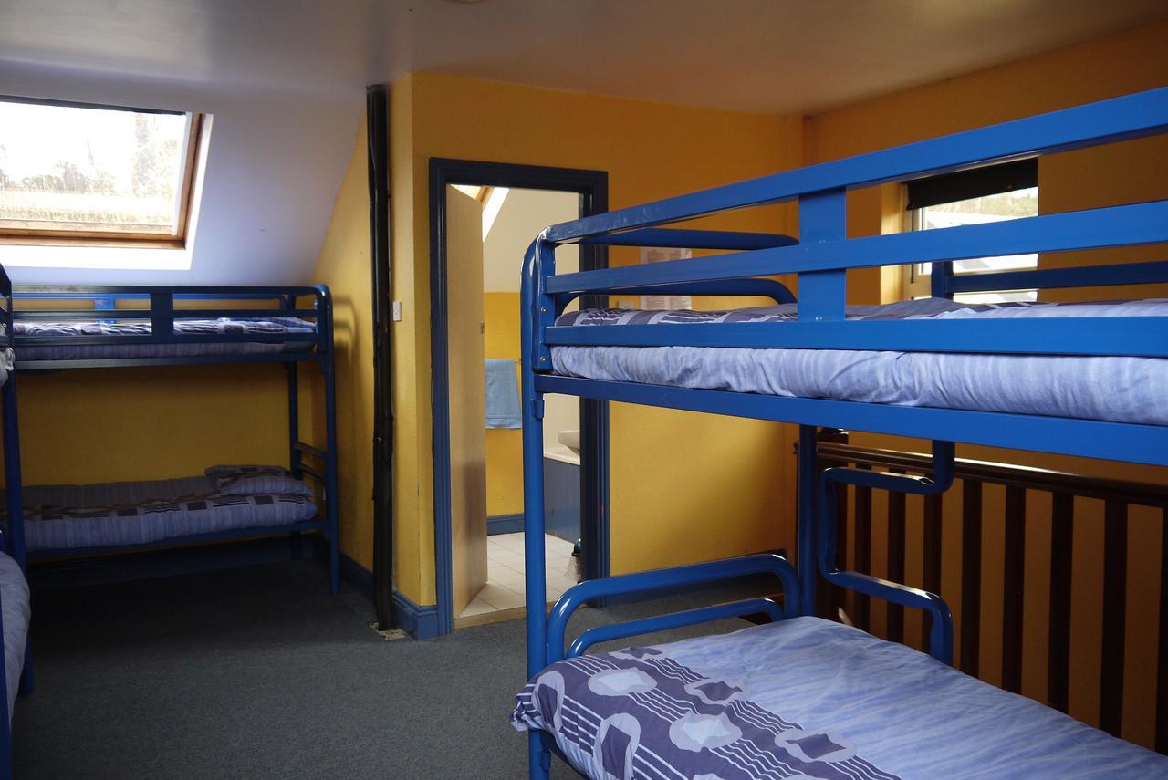 The Connemara Hostel - Sleepzone Линон Экстерьер фото