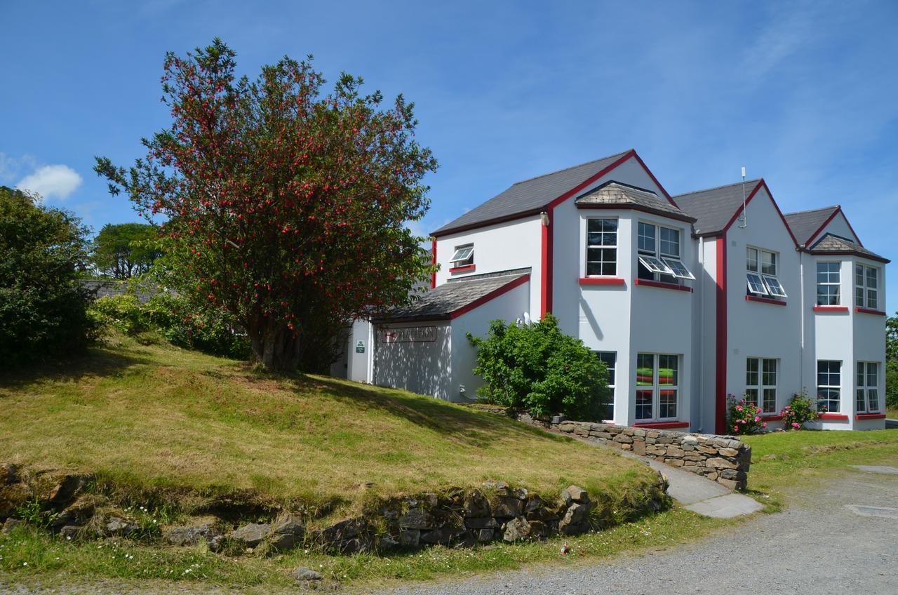 The Connemara Hostel - Sleepzone Линон Экстерьер фото
